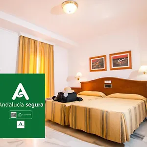 Hotel Abades ***